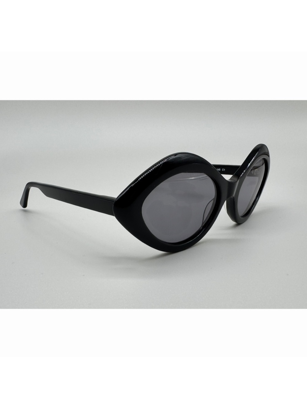 KREUZBERGKINDER Diana Sunglasses Black